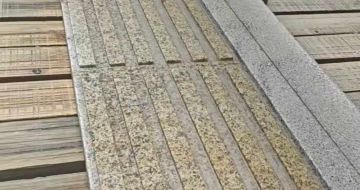 河池黄金麻盲道石 盲条