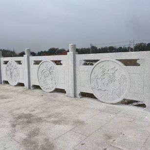 河池芝麻白河道栏杆 石材栏杆