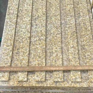 河池黄金麻盲道 石材盲道