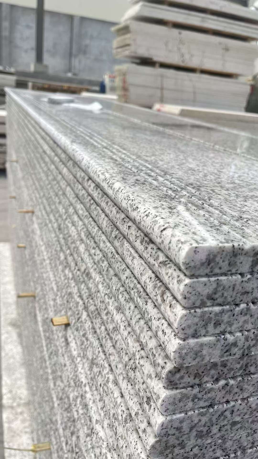 河池芝麻白楼梯踏步 花岗岩楼梯板材